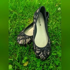 American Eagle - Lace Ballet Flats with Bow